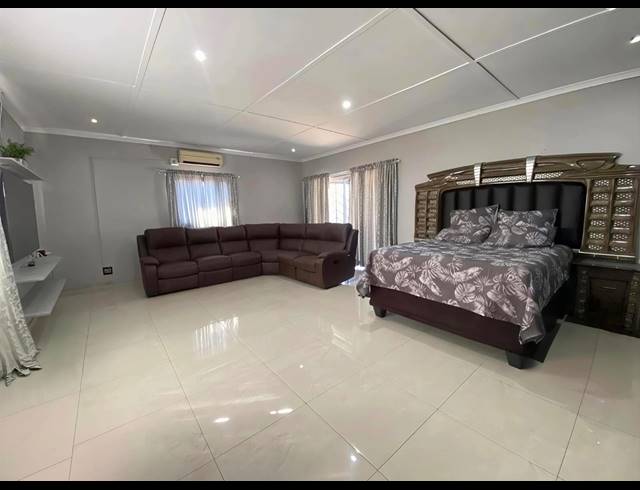 3 BEDROOM HOUSE FOR SALE IN FERNWOOD